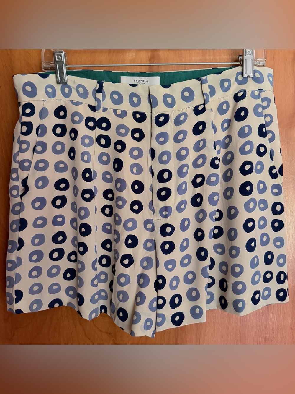 Gorgeous Silk Shorts. NWOT Size 10